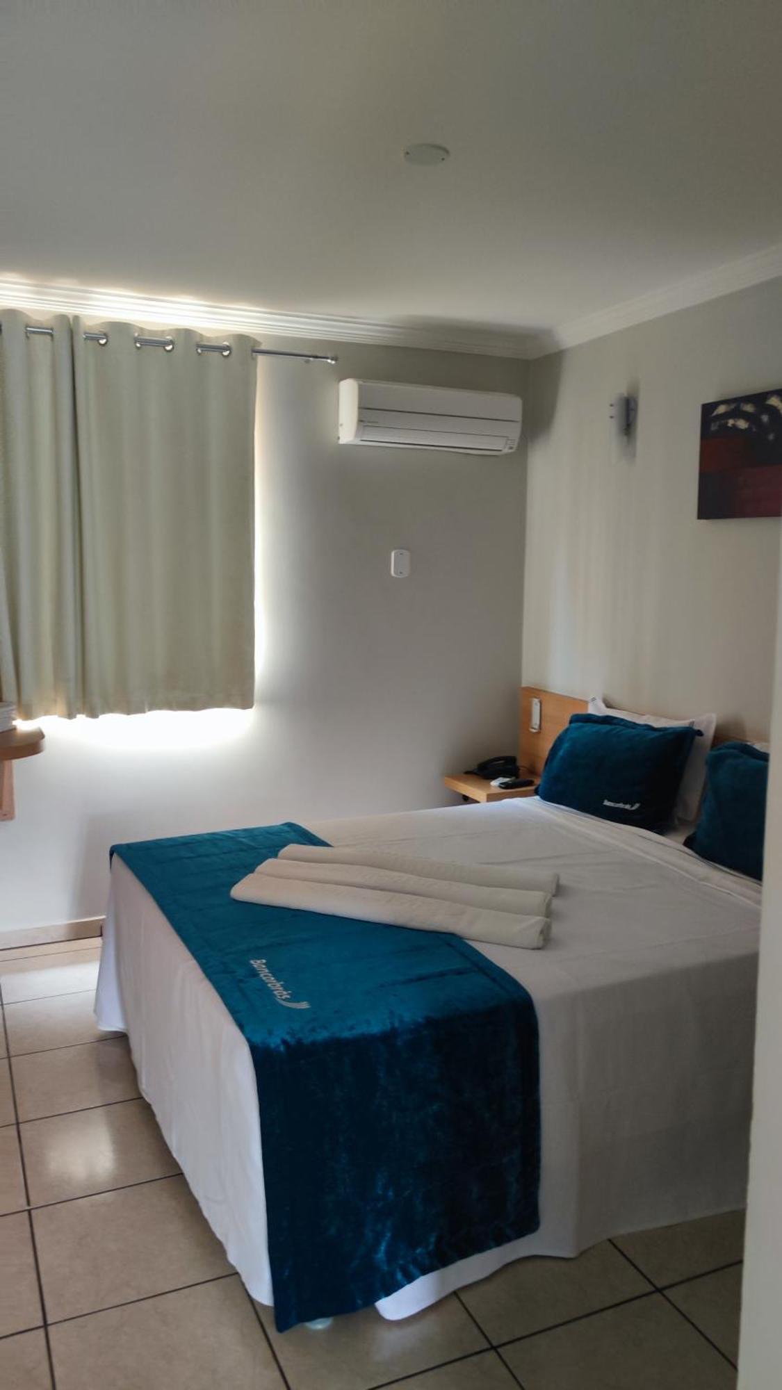 Diroma Fiori - Hoteis Com Roupa De Cama --- Destinos Combinados Turismo Caldas Novas Exterior foto
